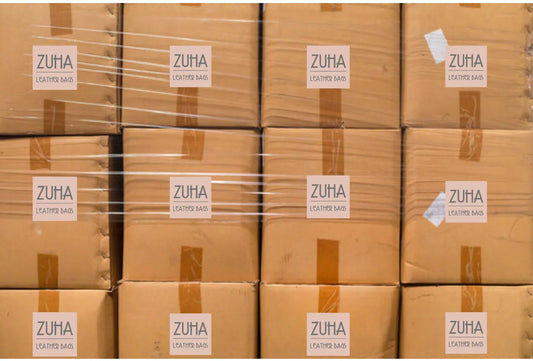 Cajas listas para exportar bolsos en cuero